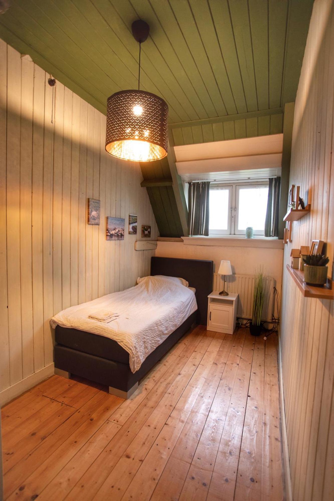 Huize Adriana Guest House Wolphaartsdijk Bagian luar foto